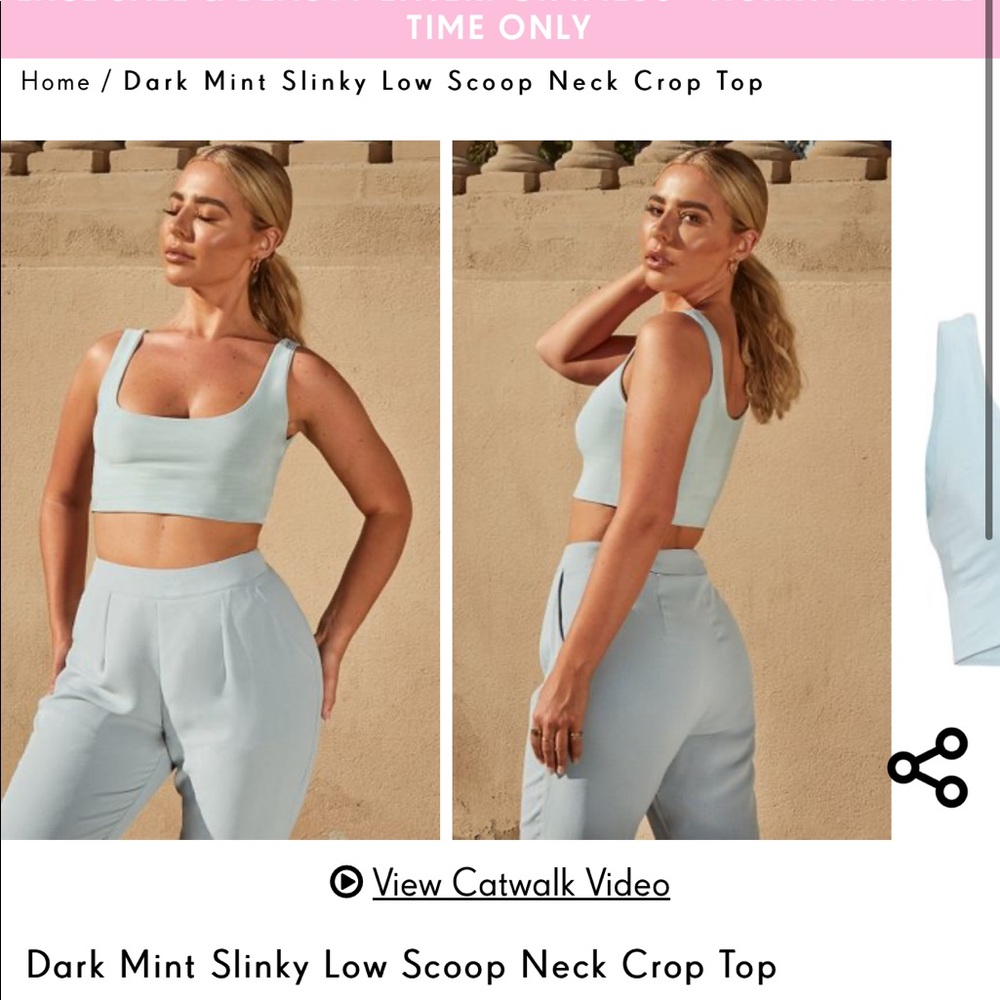 Light/ baby blue crop top